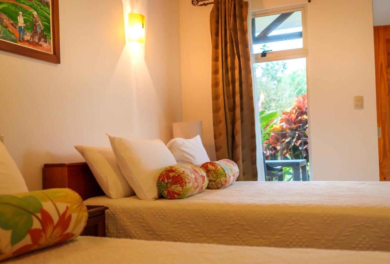 Hotel Eco Arenal La Fortuna Exterior photo